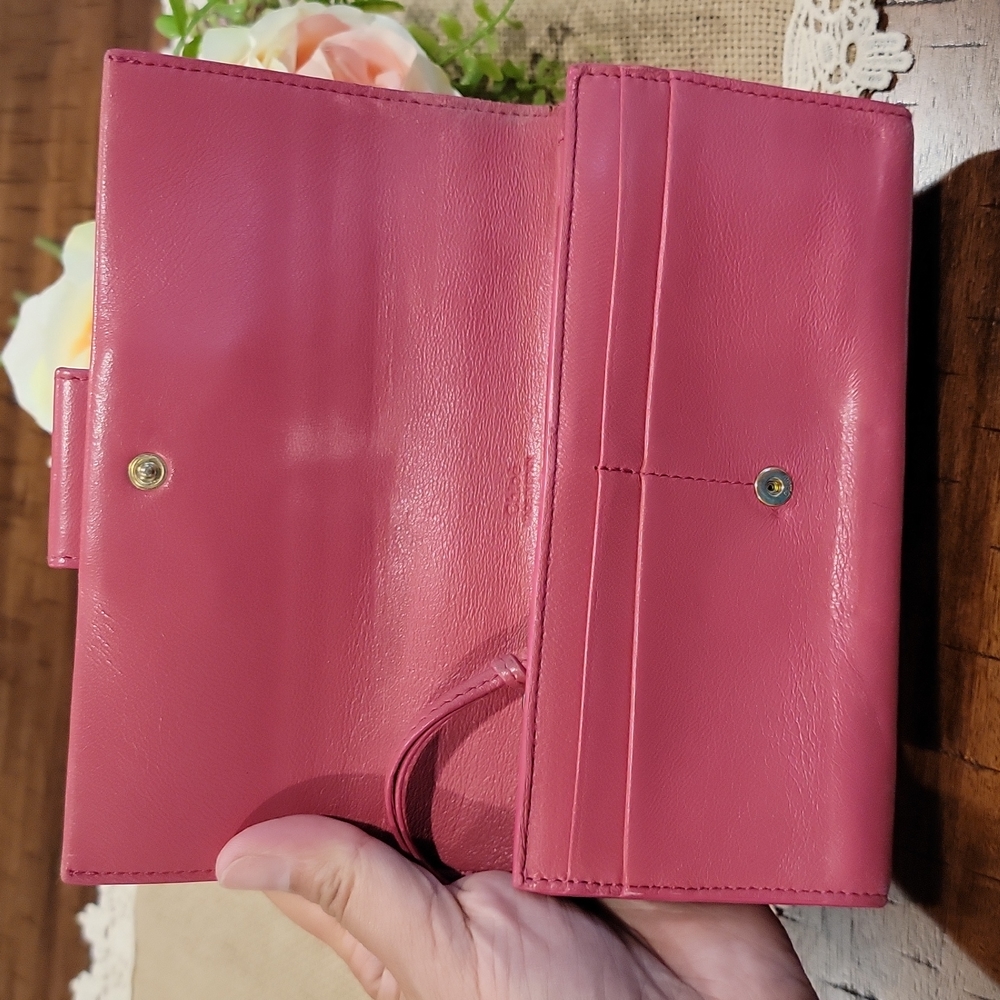 ‼️CLEARANCE SALE ‼️ Authentic Chloe pink long wallet - Picture 6 of 9